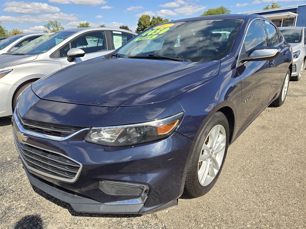 2017 Chevrolet Malibu 1LT's photo