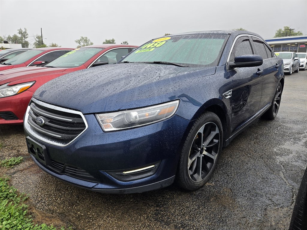 2016 Ford Taurus