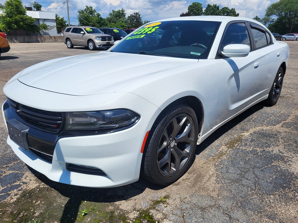 2016 Dodge Charger SXT