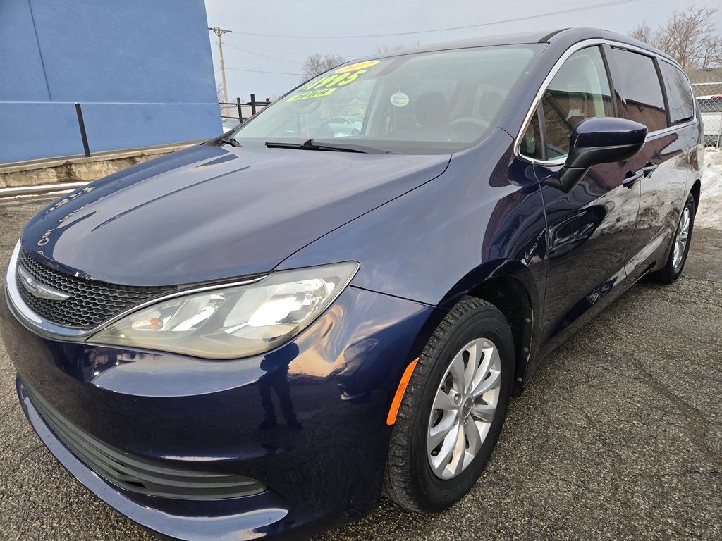 2017 Chrysler Pacifica Touring
